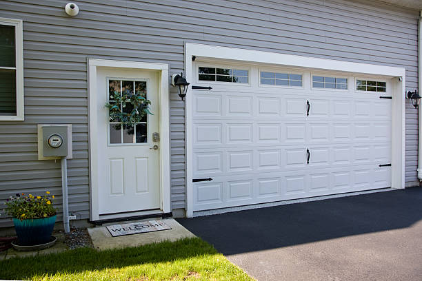24/7 Emergency Garage Door Panel Replacement experts in Heard County County, GA
